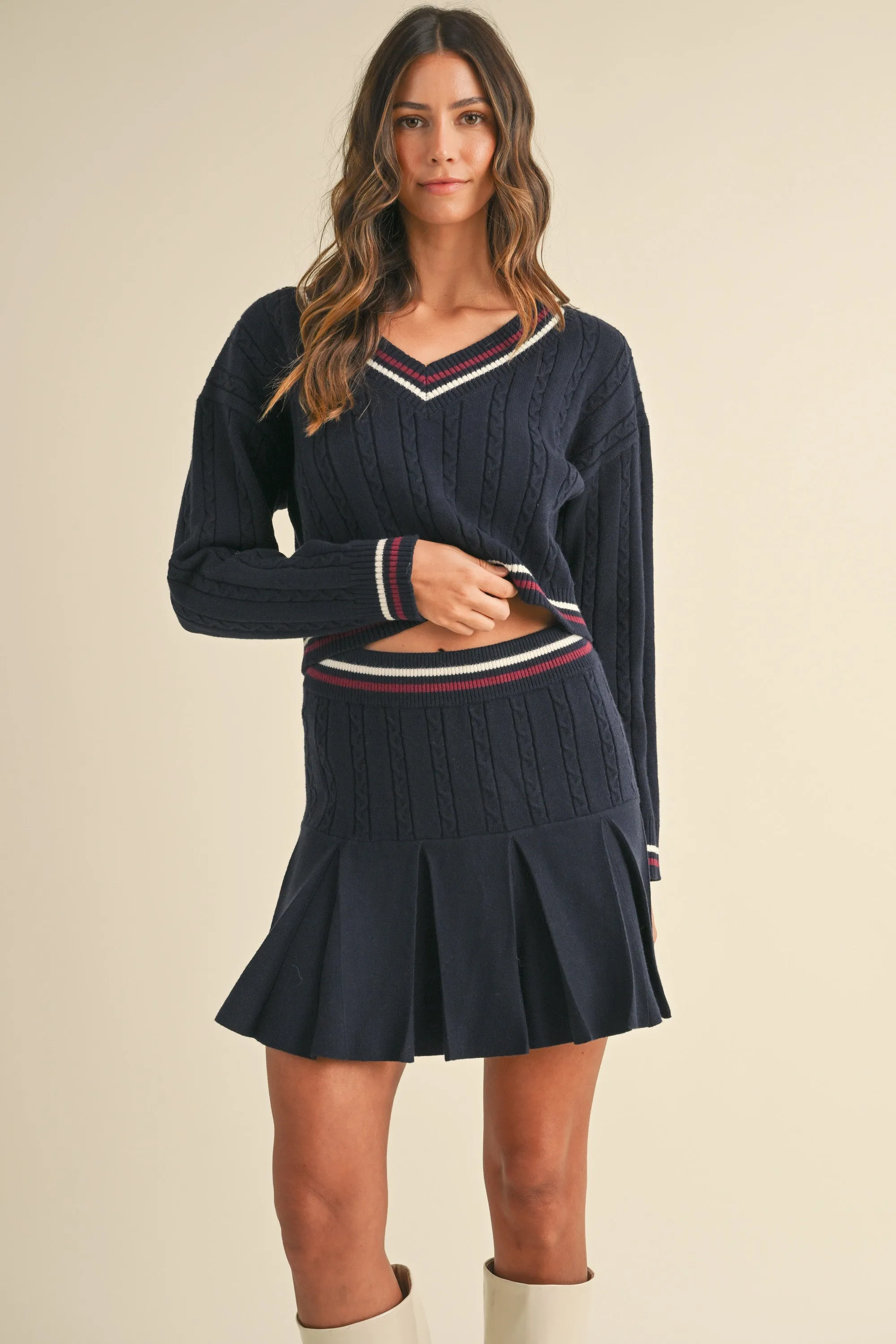 ARWEN V NECK SWEATER AND SKIRT SET