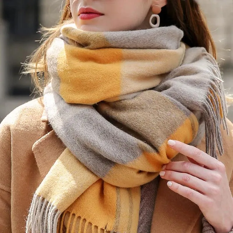 Chic Cashmere Plaid Wrap - Elegant Winter Neck Accessory