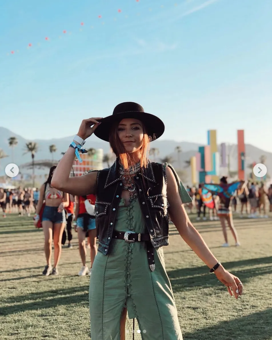 Cleo: Black Felt Fedora Boater Hat With Gold Zipper As Seen On Erika Fox