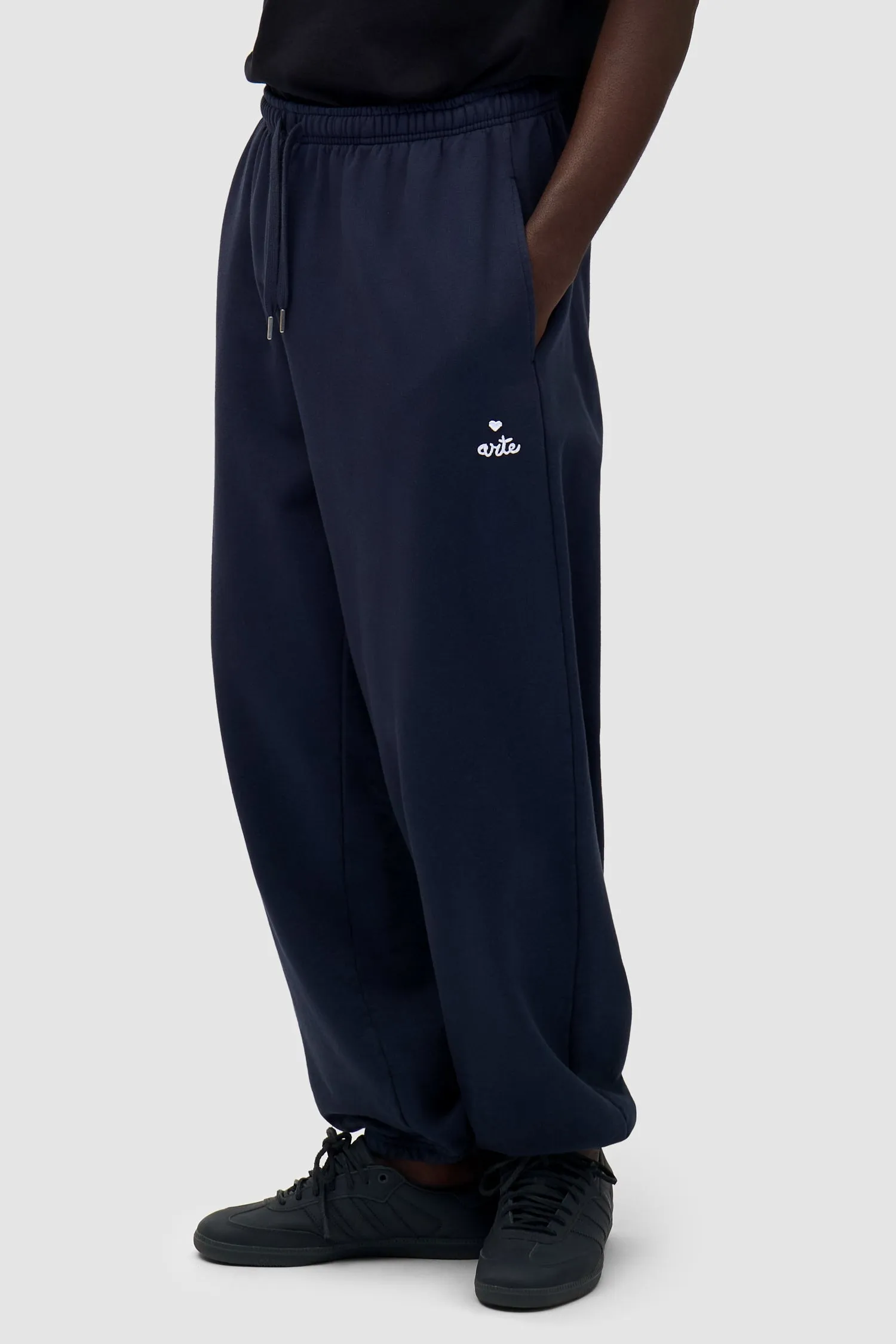 Heart Logo Sweatpants - Navy