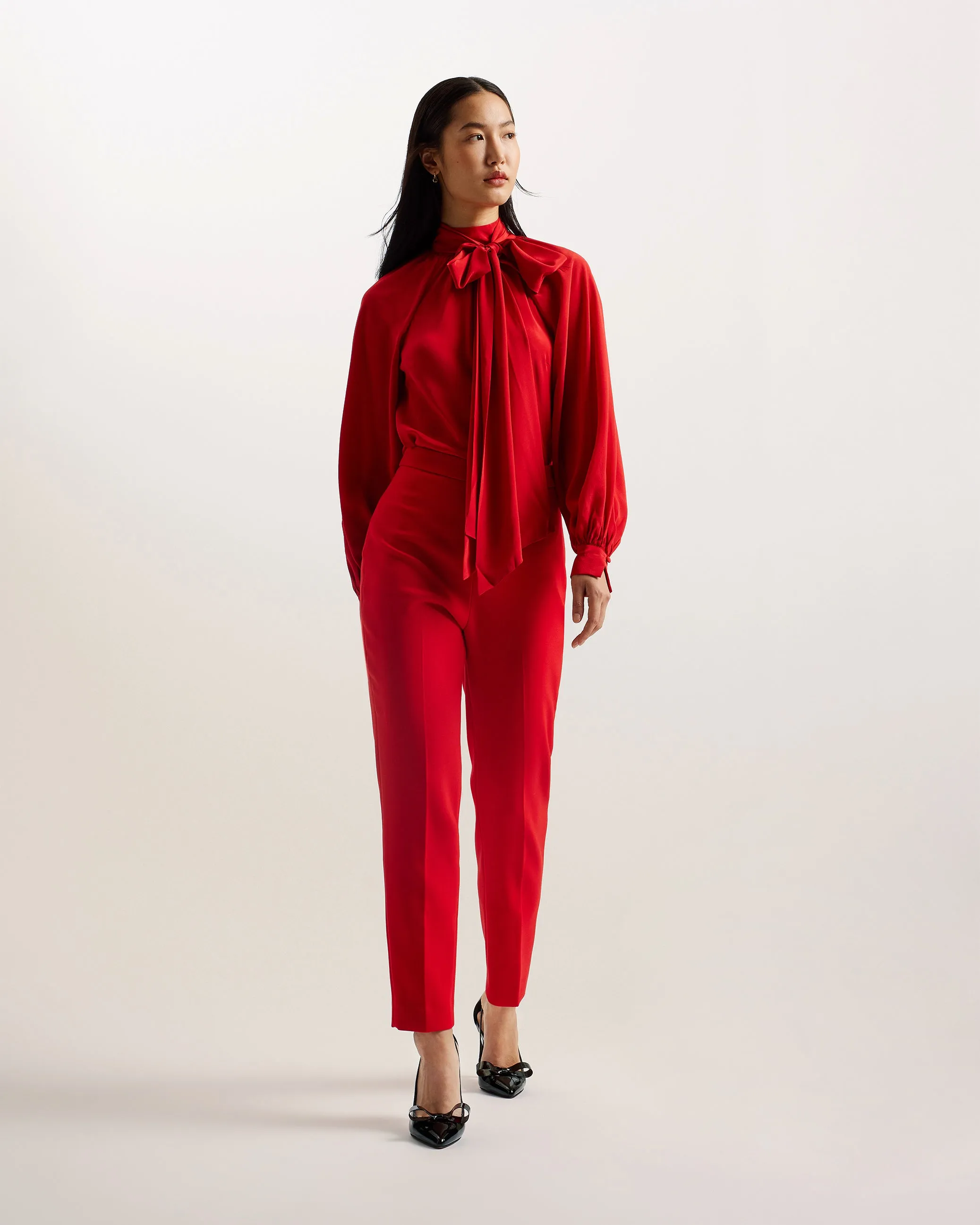 Manabut Tailored Trouser Red