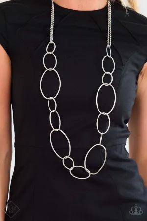 Paparazzi Accessories  - City Circuit #N239 Peg - Silver Necklace