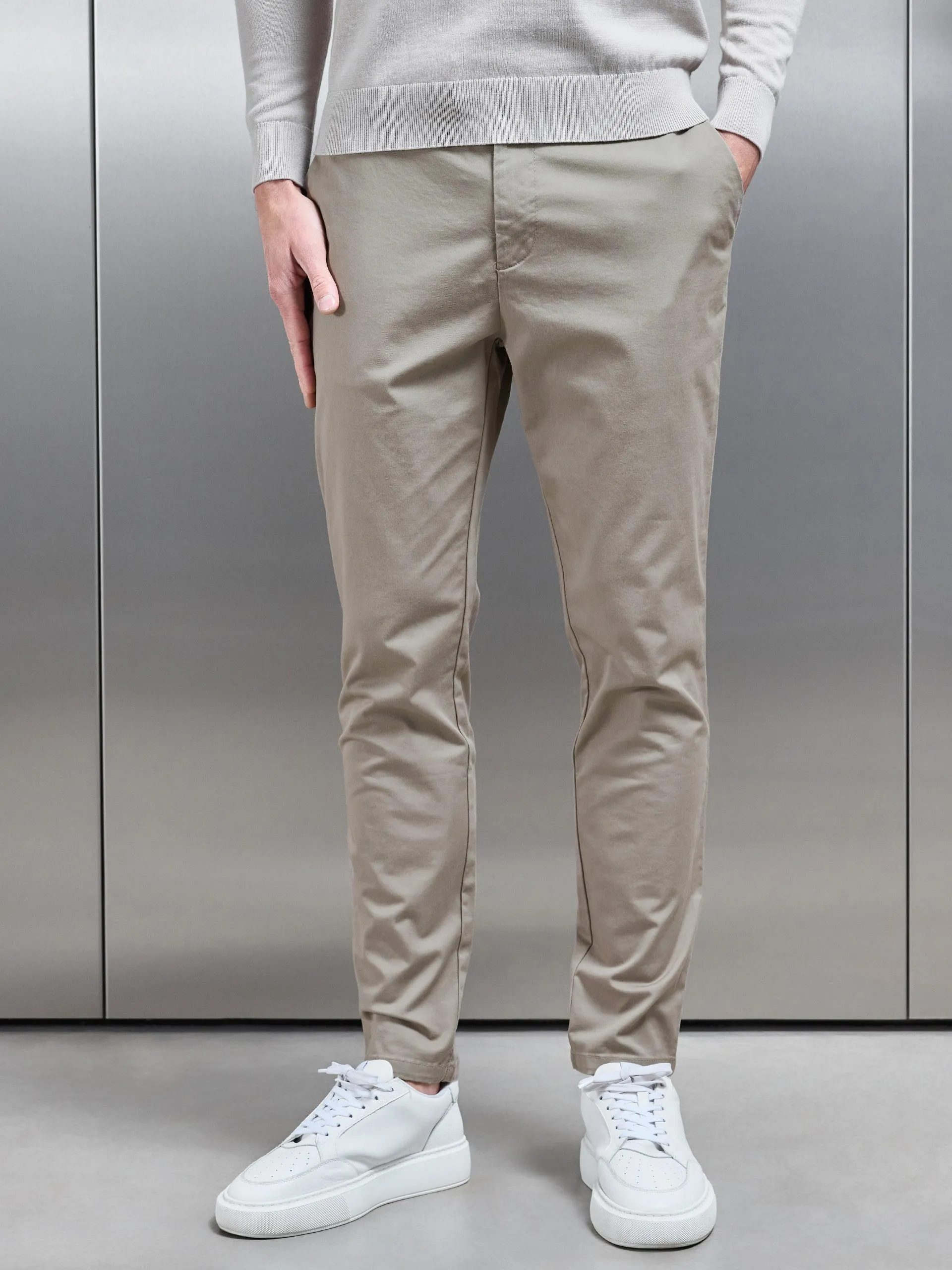 Tailored Chino Trouser in Taupe