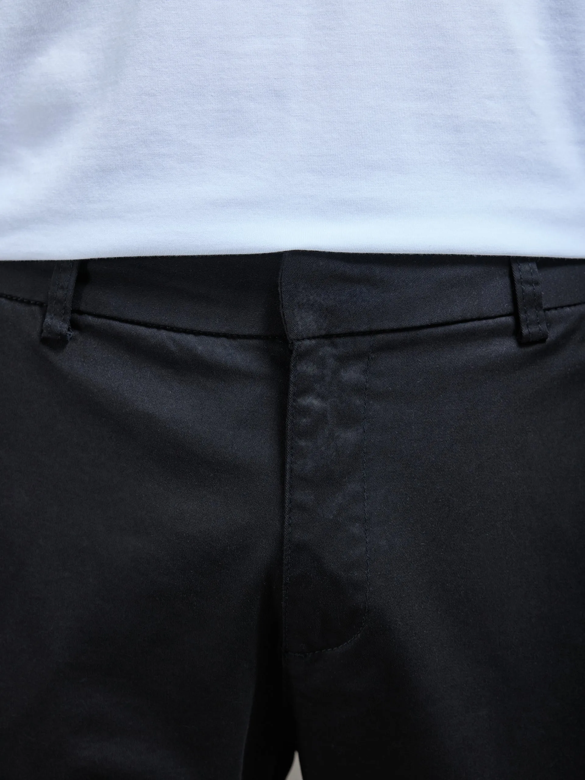 Tailored Cotton Cargo Pant in Black