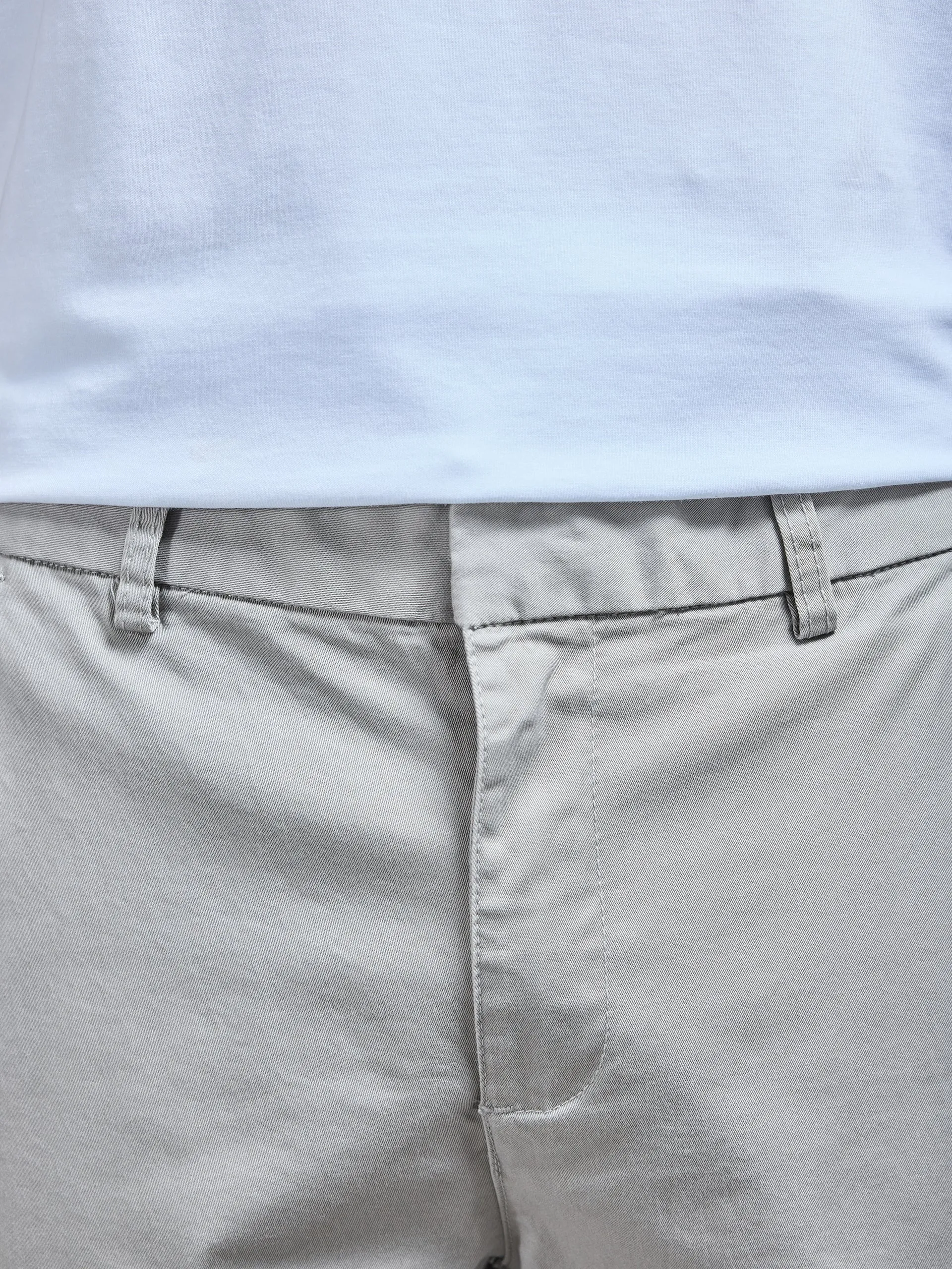 Tailored Cotton Cargo Pant in Stone