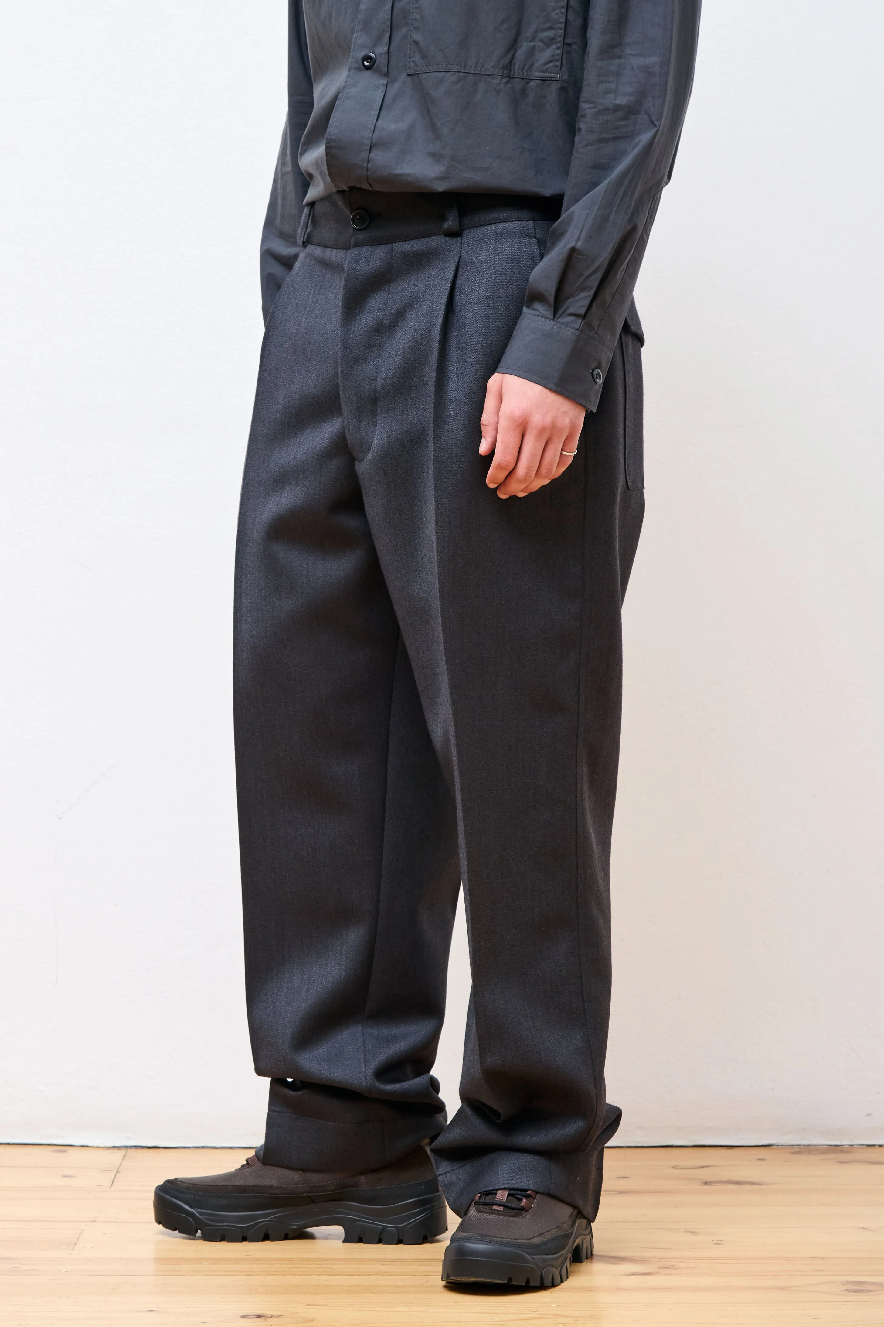 Wide Leg Chino Charcoal