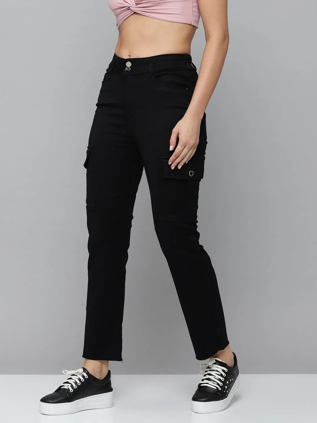 Women's Black Solid Straight Fit Denim Jeans